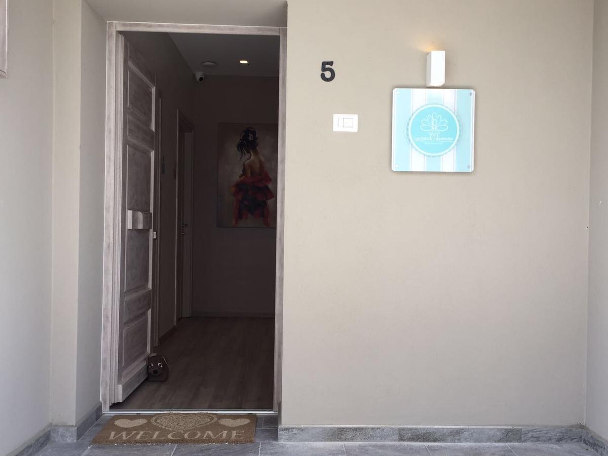Les Suites Magnolia Olbia Exteriör bild