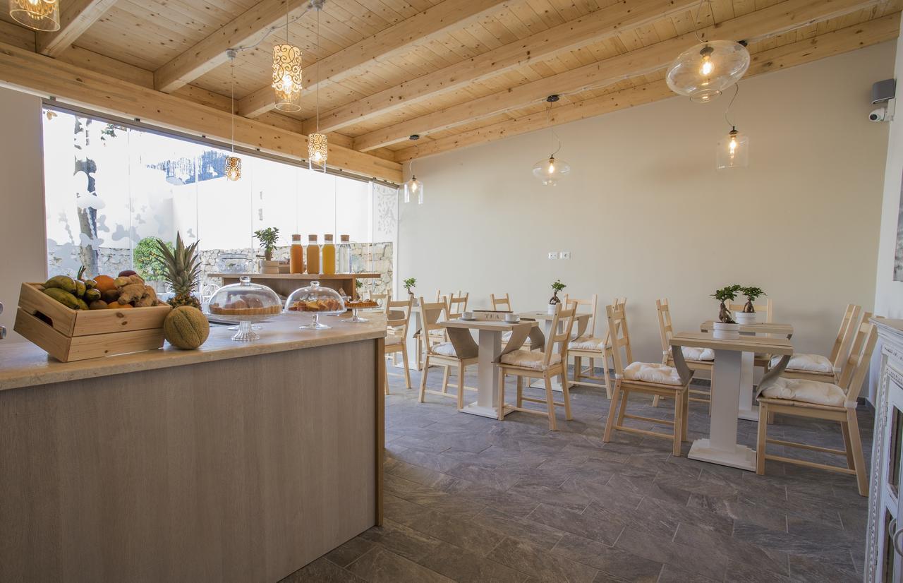 Les Suites Magnolia Olbia Exteriör bild
